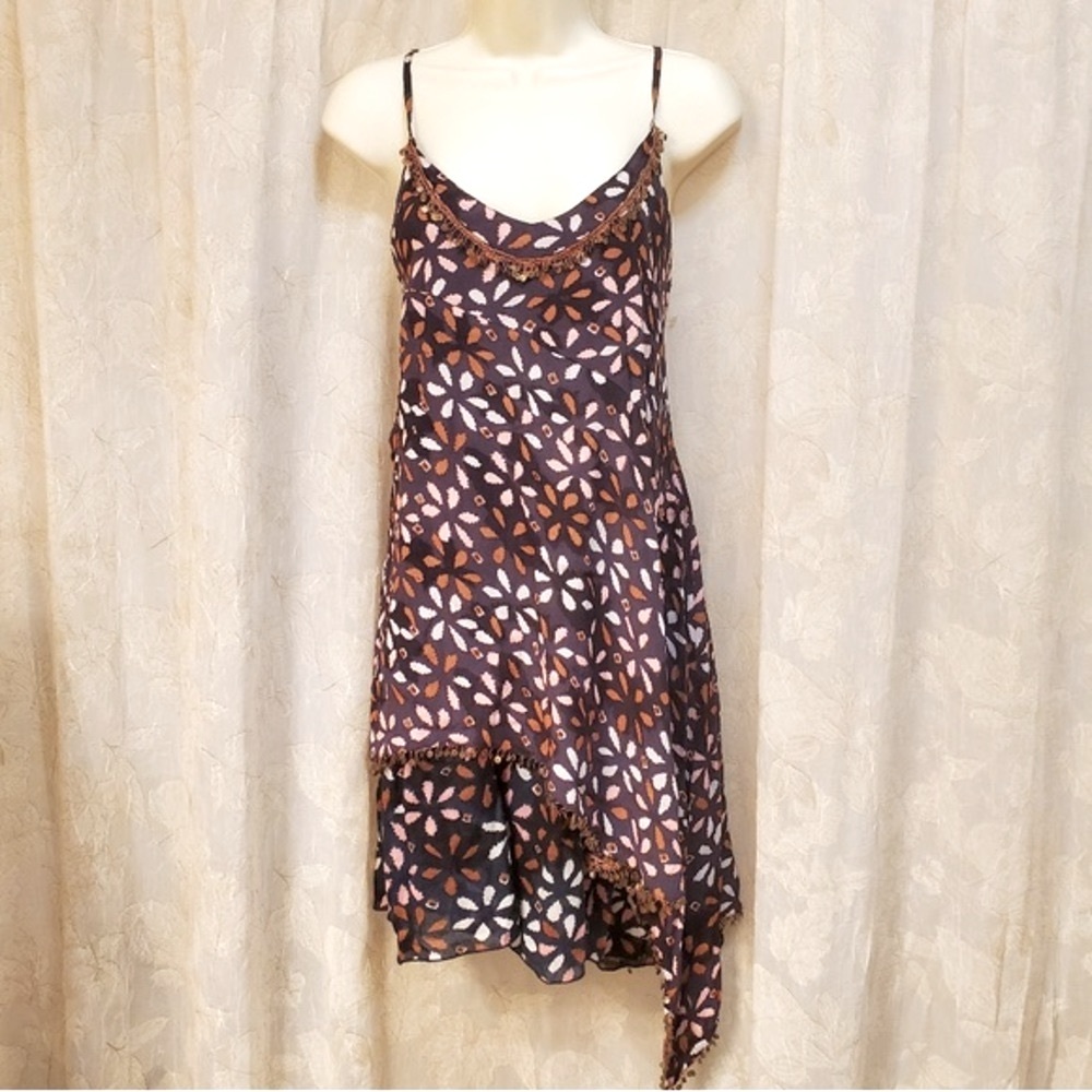 Free People One tunic dress in NAVY BLUE with small pale pink flowers